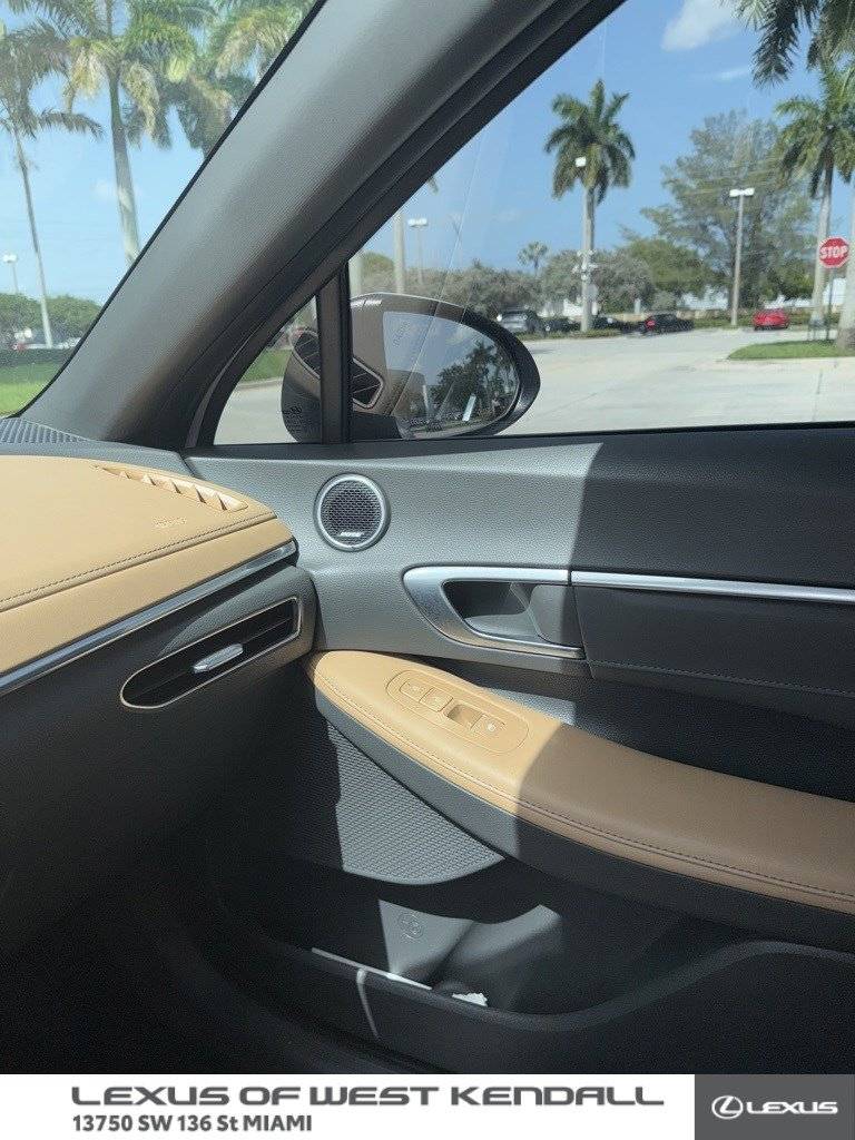 2021 Hyundai Sonata Limited — Sedan — 35,084 mi — Miami, FL