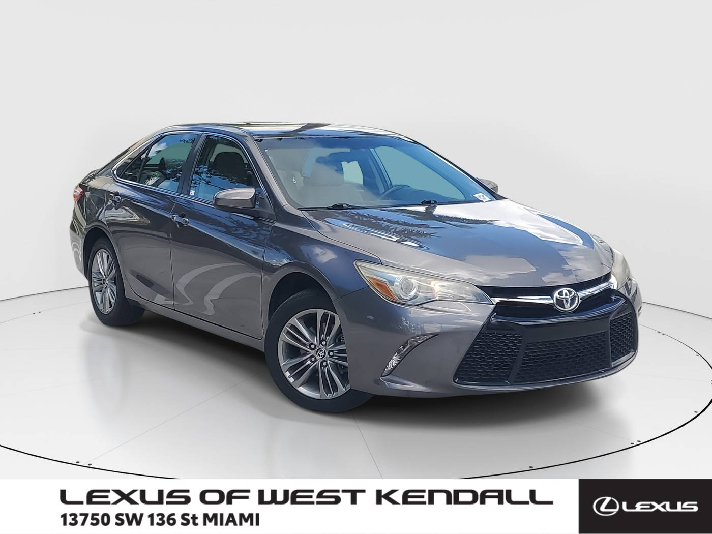 2015 Toyota Camry SE — Sedan — 49,296 mi — Miami, FL