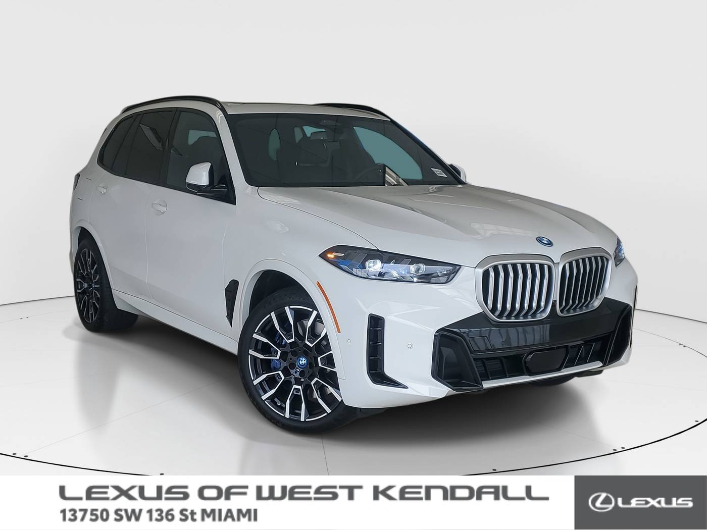 2025 BMW X5 50e — SUV — 5,837 mi — Miami, FL