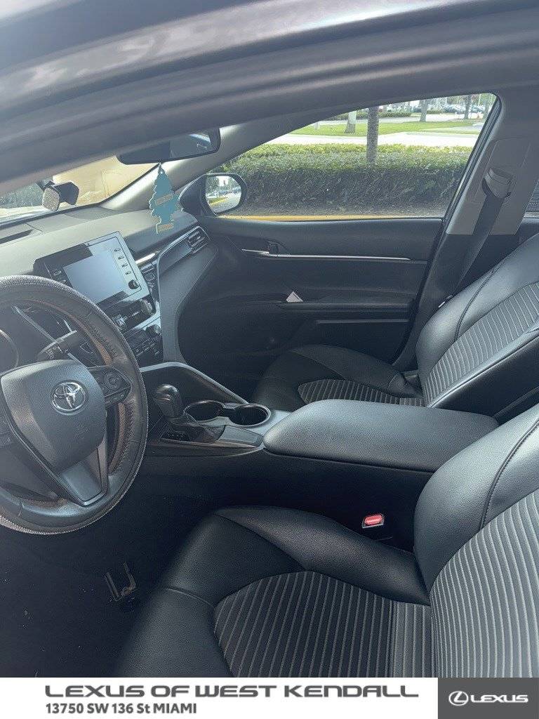 2021 Toyota Camry SE — Sedan — 27,431 mi — Miami, FL