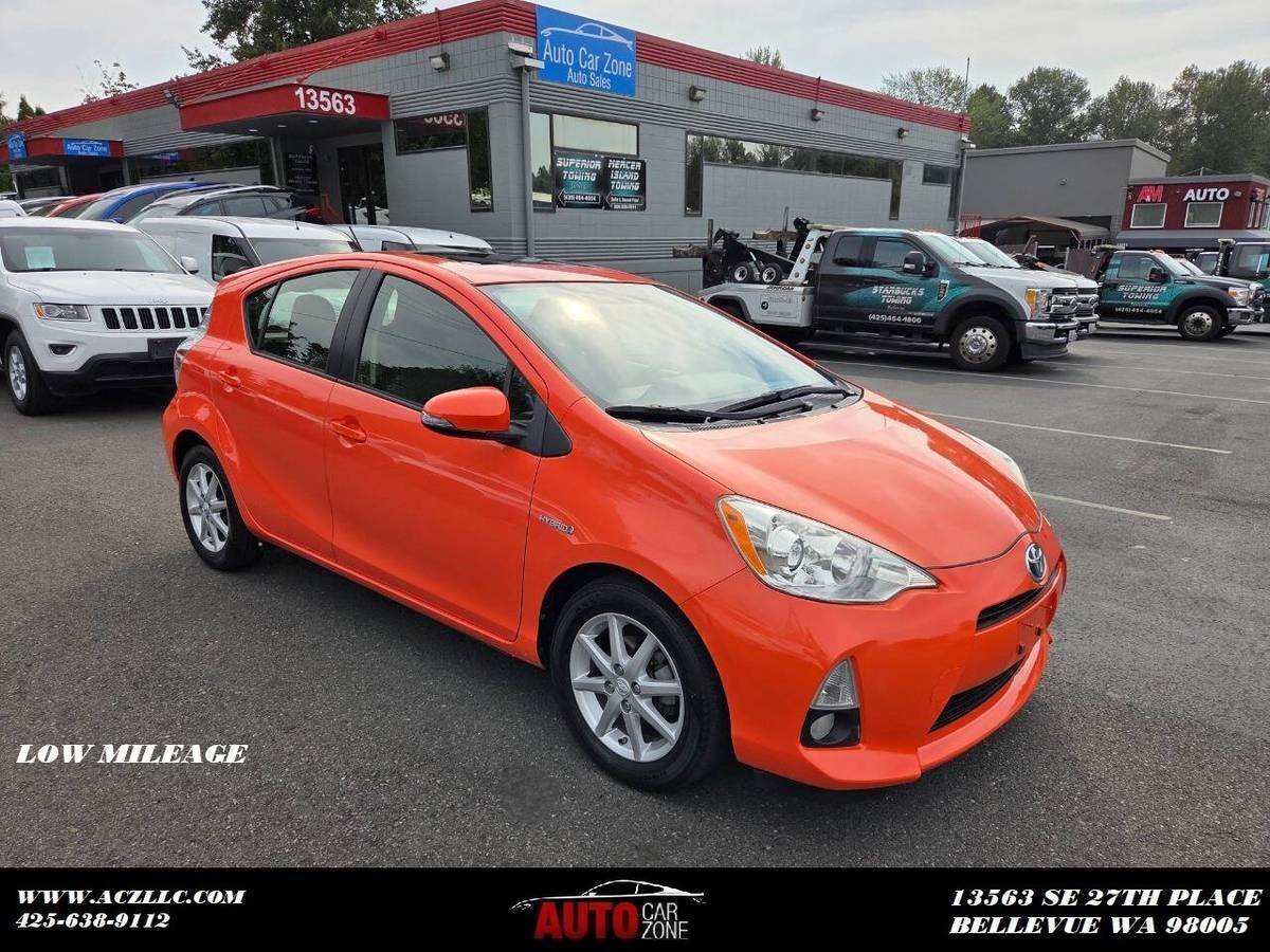 2013 Toyota Prius c Four — Hatchback — 23,289 mi — Bellevue, WA