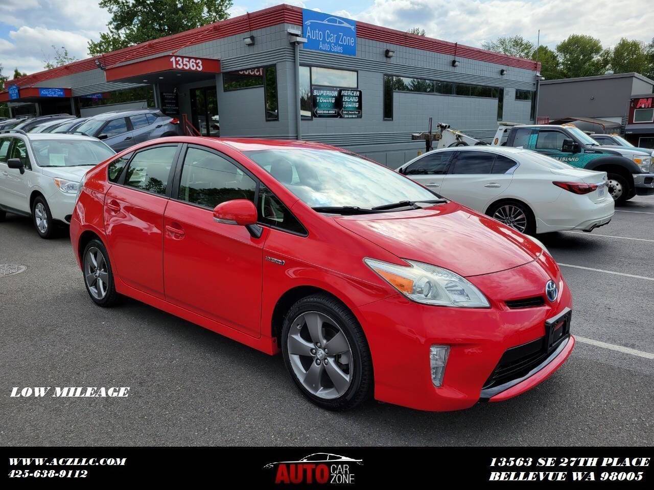 2015 Toyota Prius Persona Series — Hatchback — 80,837 mi — Bellevue, WA