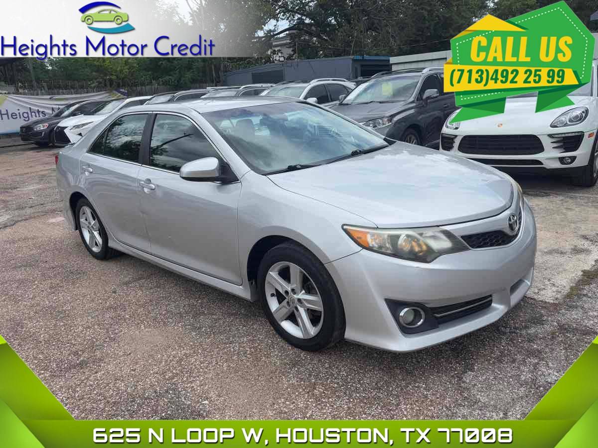 2013 Toyota Camry SE — Sedan — 155,995 mi — Houston, TX