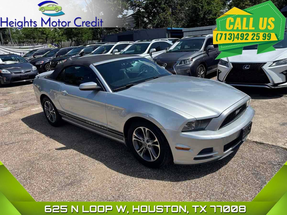 2014 Ford Mustang V6 — Convertible — 81,363 mi — Houston, TX
