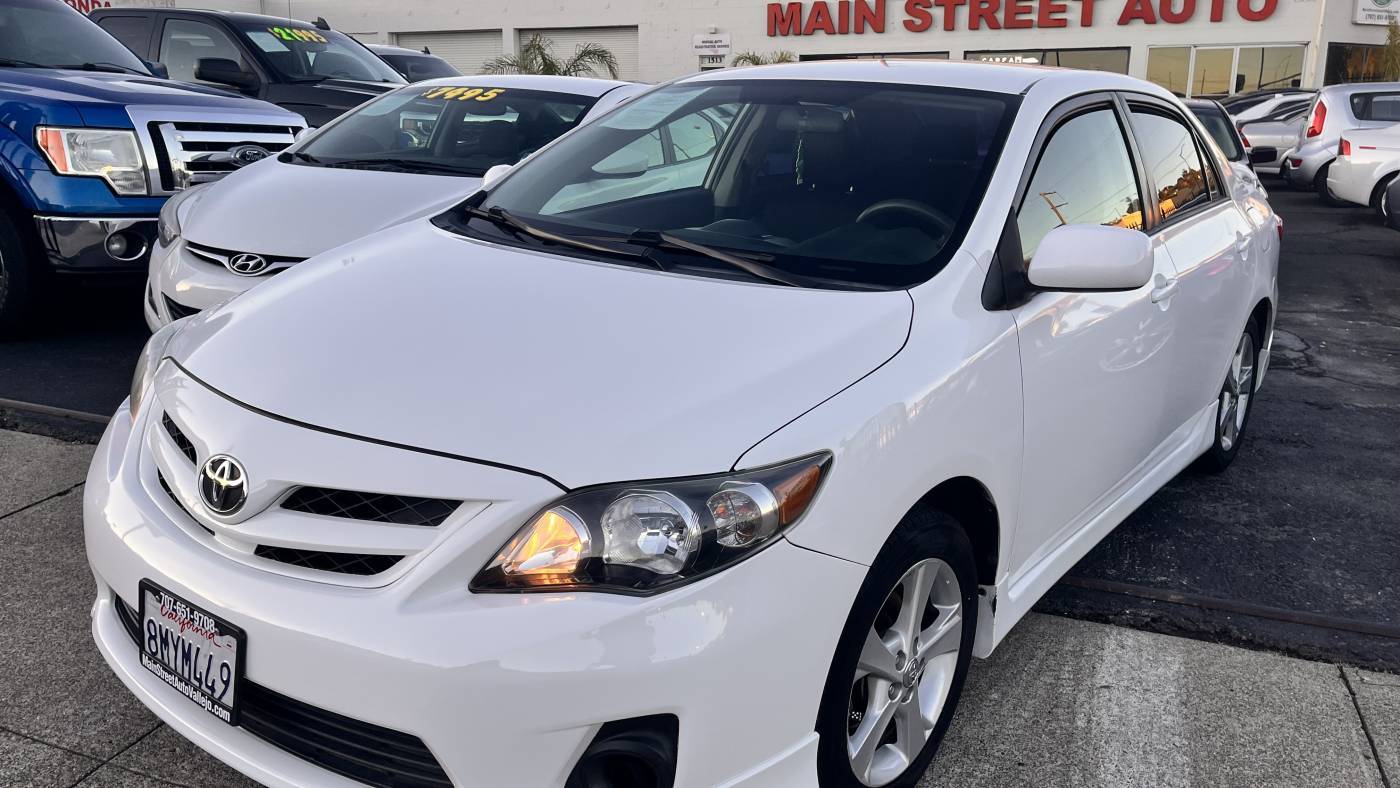 2013 Toyota Corolla LE — Sedan — 130,608 mi — Vallejo, CA