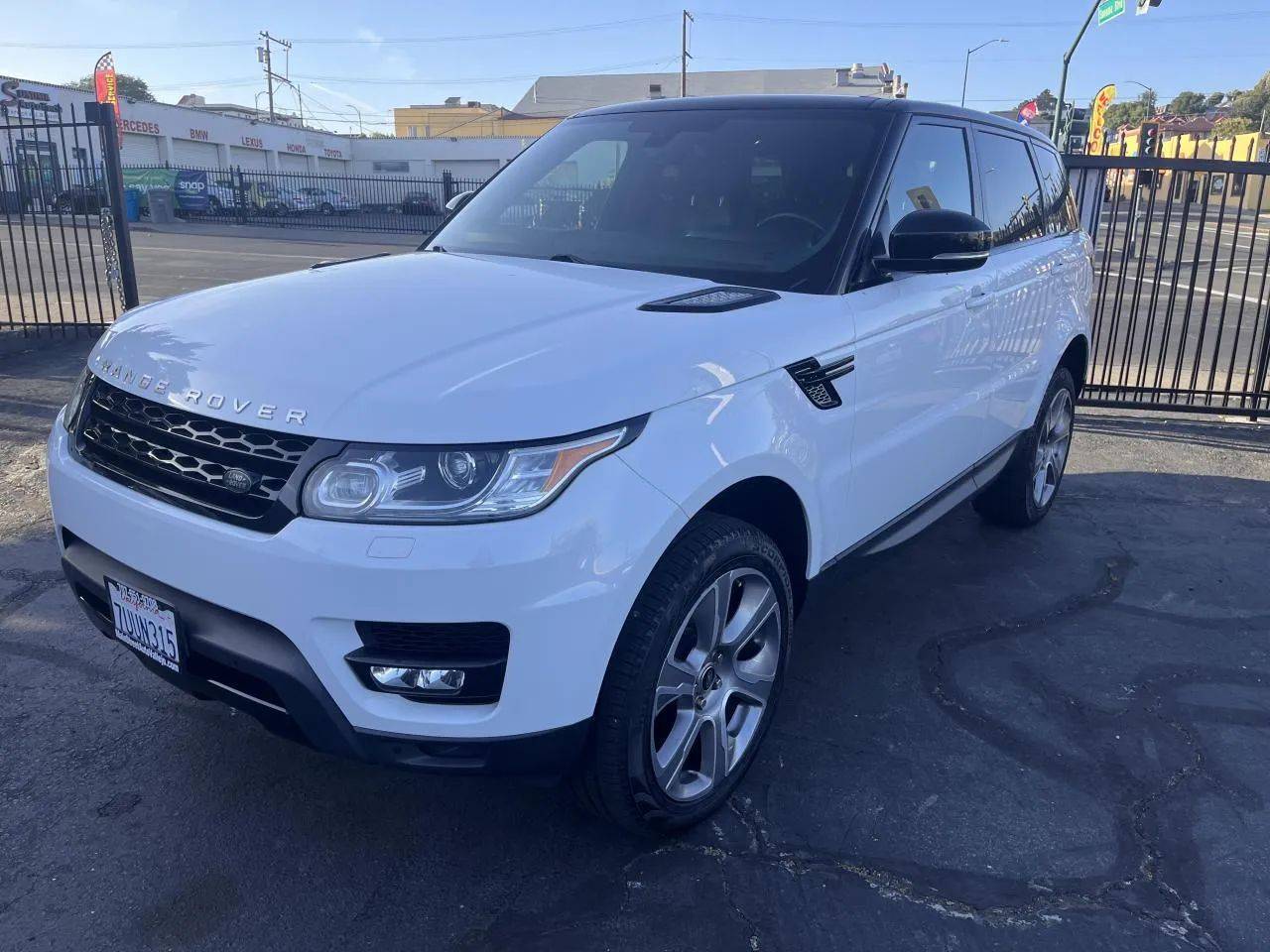2015 Land Rover Range Rover Sport HSE — SUV — 102,629 mi — Vallejo, CA