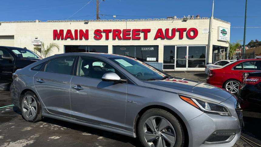 2016 Hyundai Sonata Hybrid Limited — Sedan — 143,179 mi — Vallejo, CA