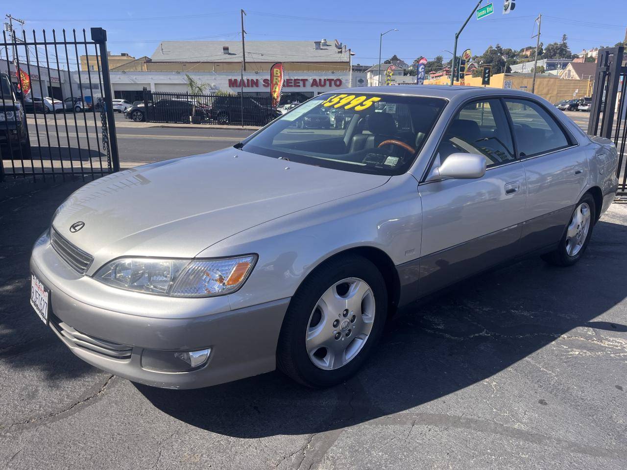 2000 Lexus ES ES 300 — Sedan — 152,678 mi — Vallejo, CA