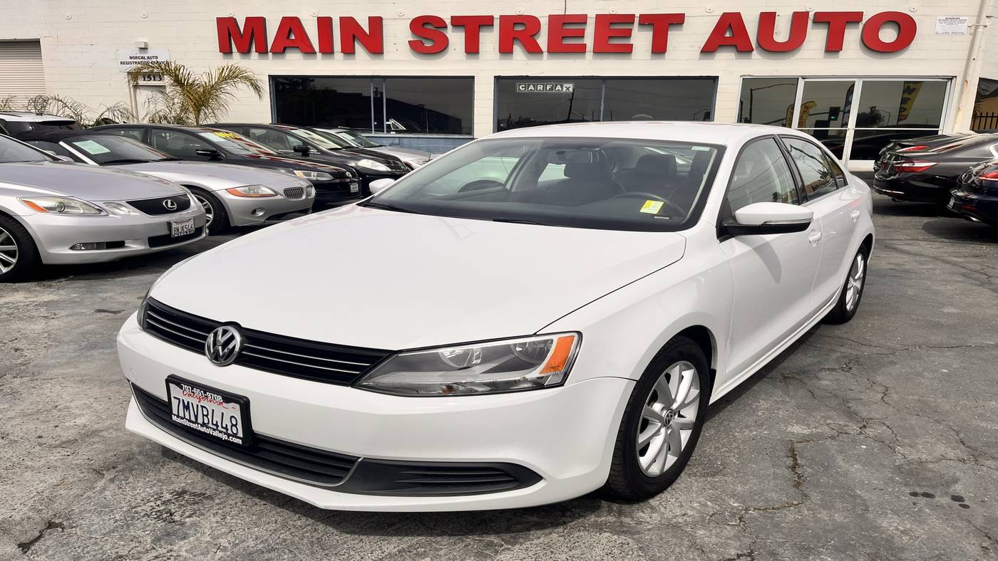 2014 Volkswagen Jetta 1.8T SE — Sedan — 90,384 mi — Vallejo, CA
