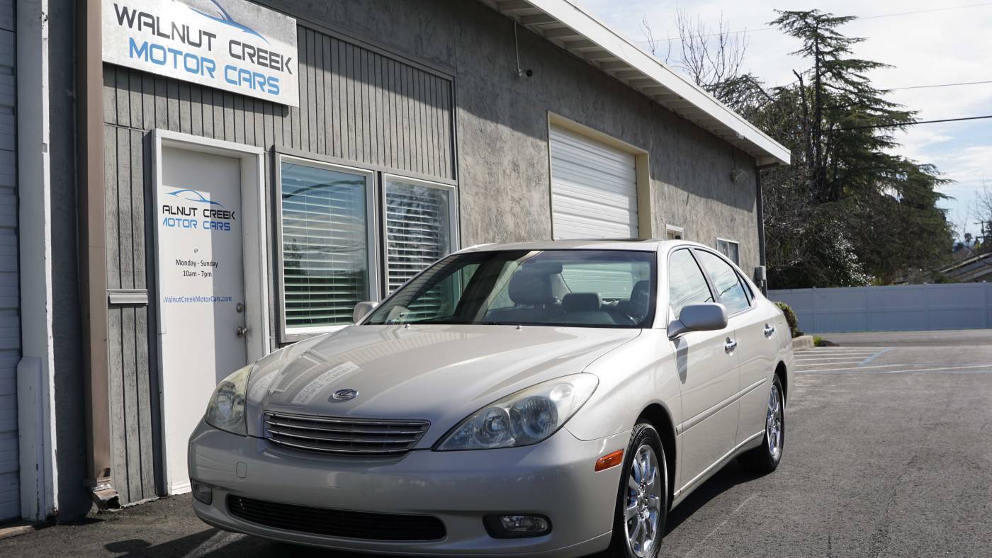 2004 Lexus ES 330 Base