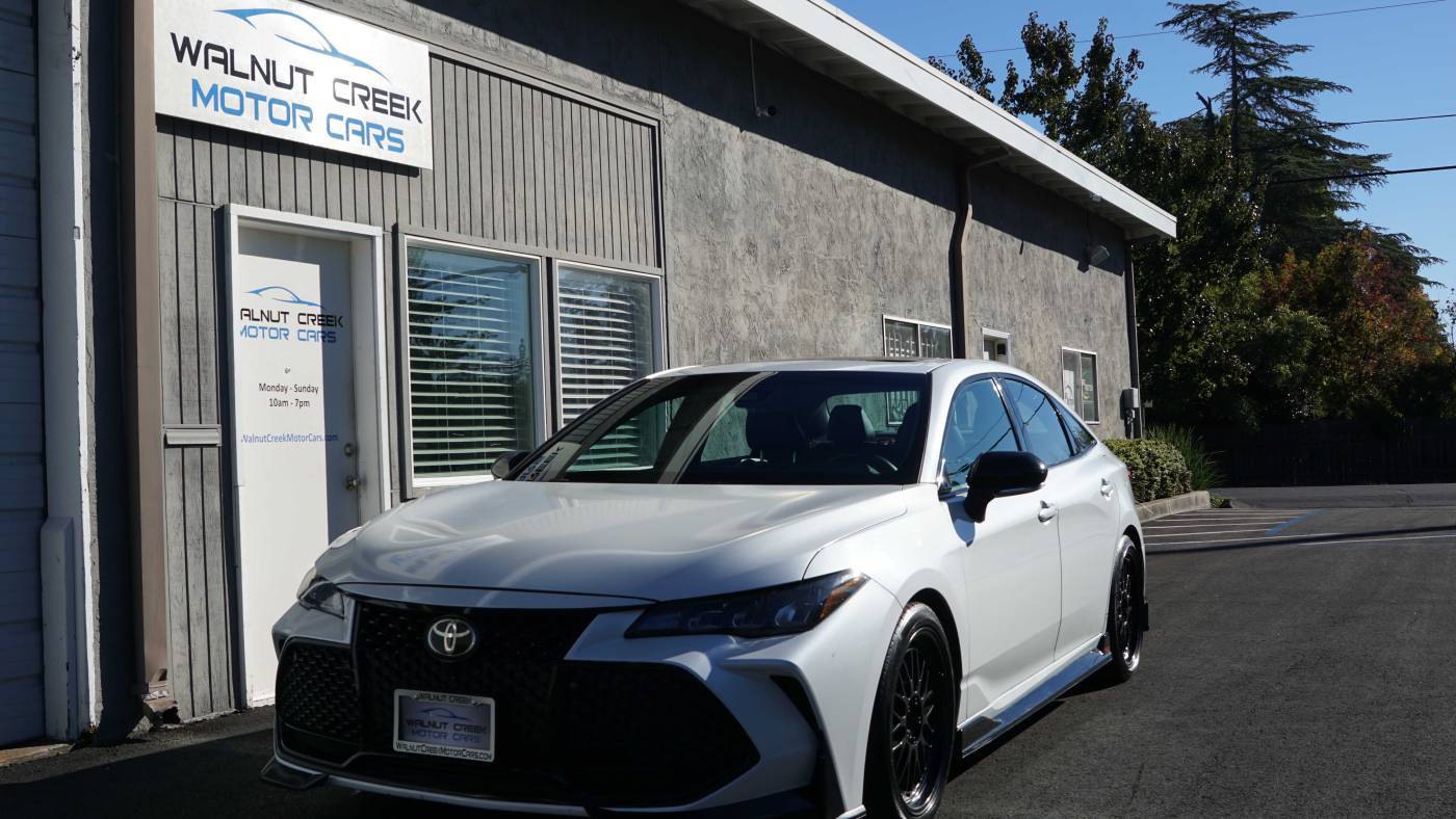 2020 Toyota Avalon TRD