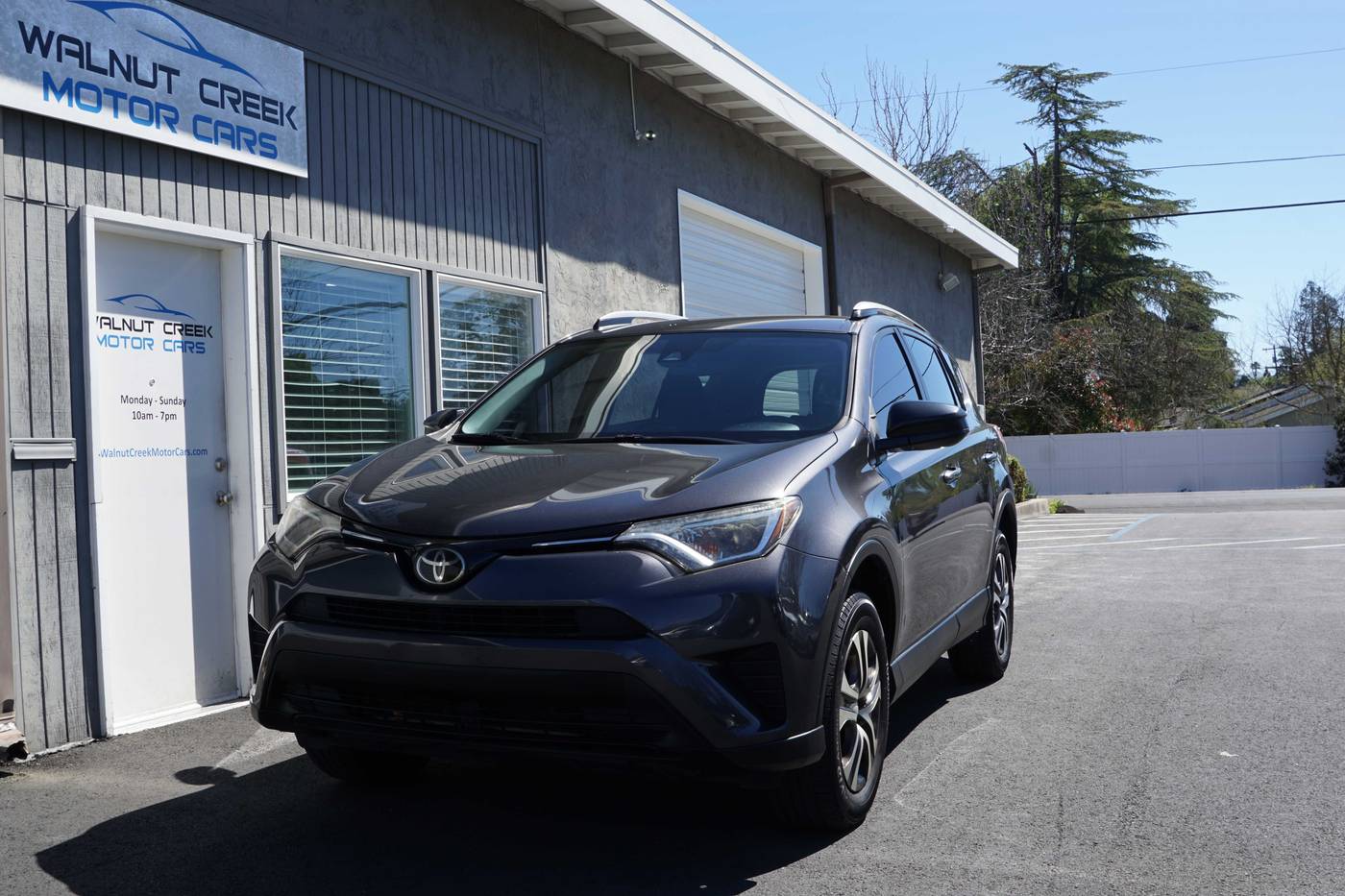 2017 Toyota RAV4 LE — SUV — 162,856 mi — Walnut Creek, CA