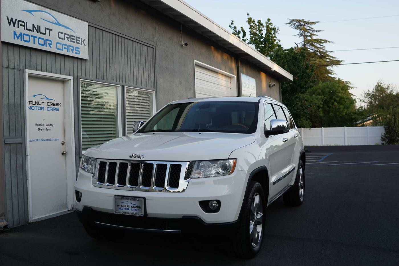 2012 Jeep Grand Cherokee Overland — SUV — 54,434 mi — Walnut Creek, CA