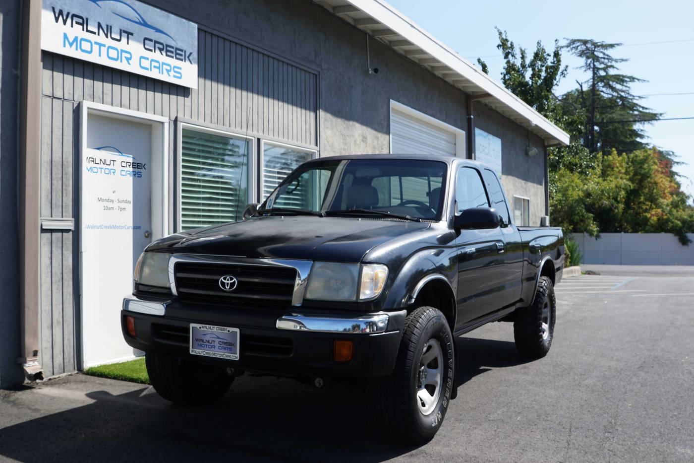 2000 Toyota Tacoma PreRunner — Pickup Truck — 233,460 mi — Walnut Creek, CA