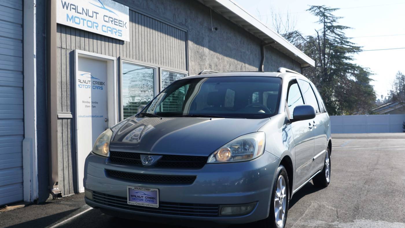 2005 Toyota Sienna XLE — Minivan — 174,255 mi — Walnut Creek, CA