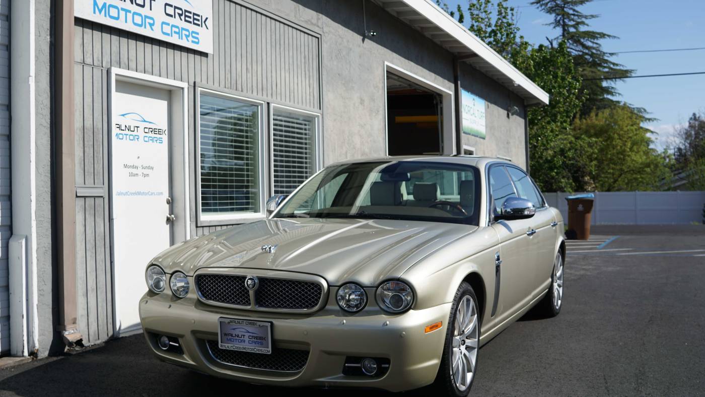 2008 Jaguar XJ-Series Vanden Plas
