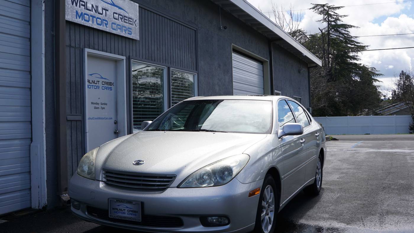 2004 Lexus ES 330 Base