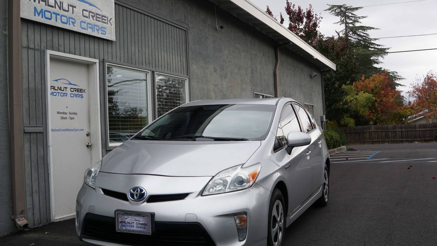 2013 Toyota Prius Four — Sedan — 142,420 mi — Walnut Creek, CA