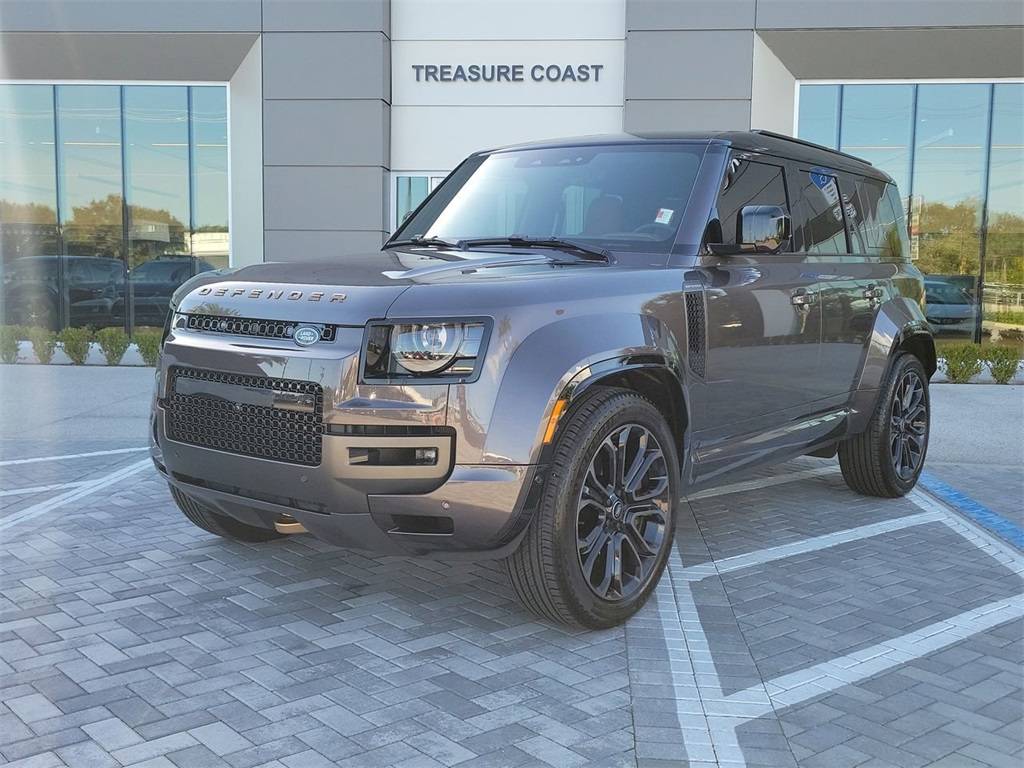 2025 Land Rover Defender OCTA — SUV — 7,520 mi — Fort Pierce, FL
