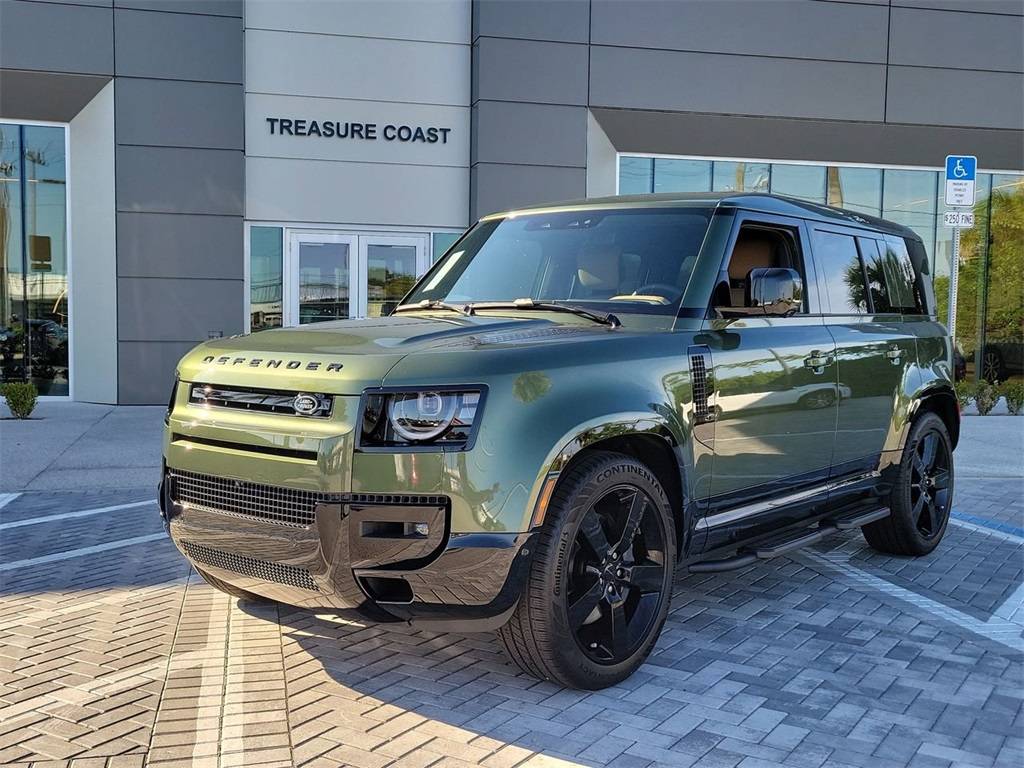 2026 Land Rover Defender 110 P500 X-Dynamic SE