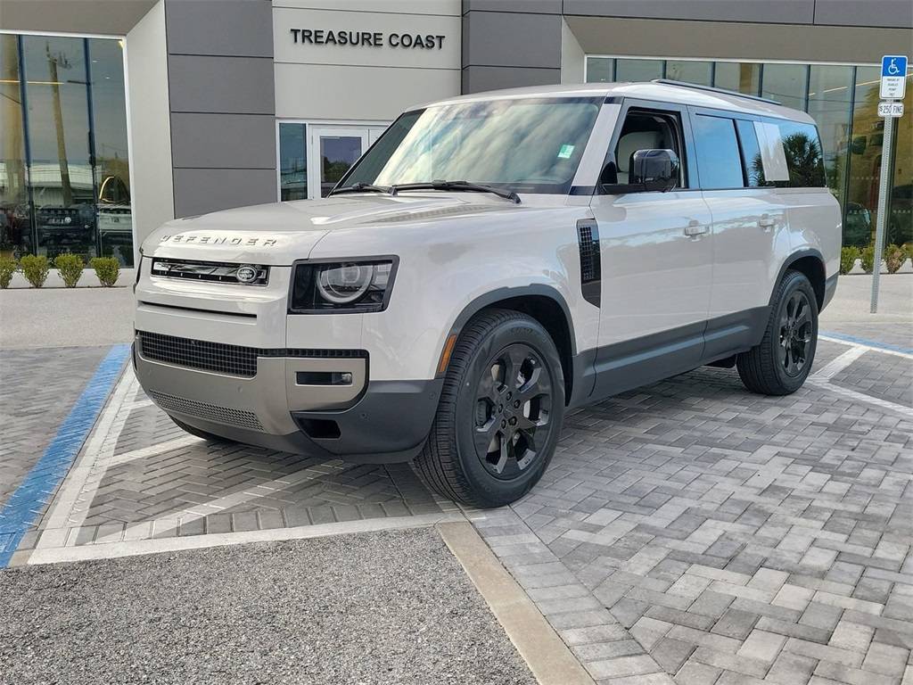 2026 Land Rover Defender 130 P300 S