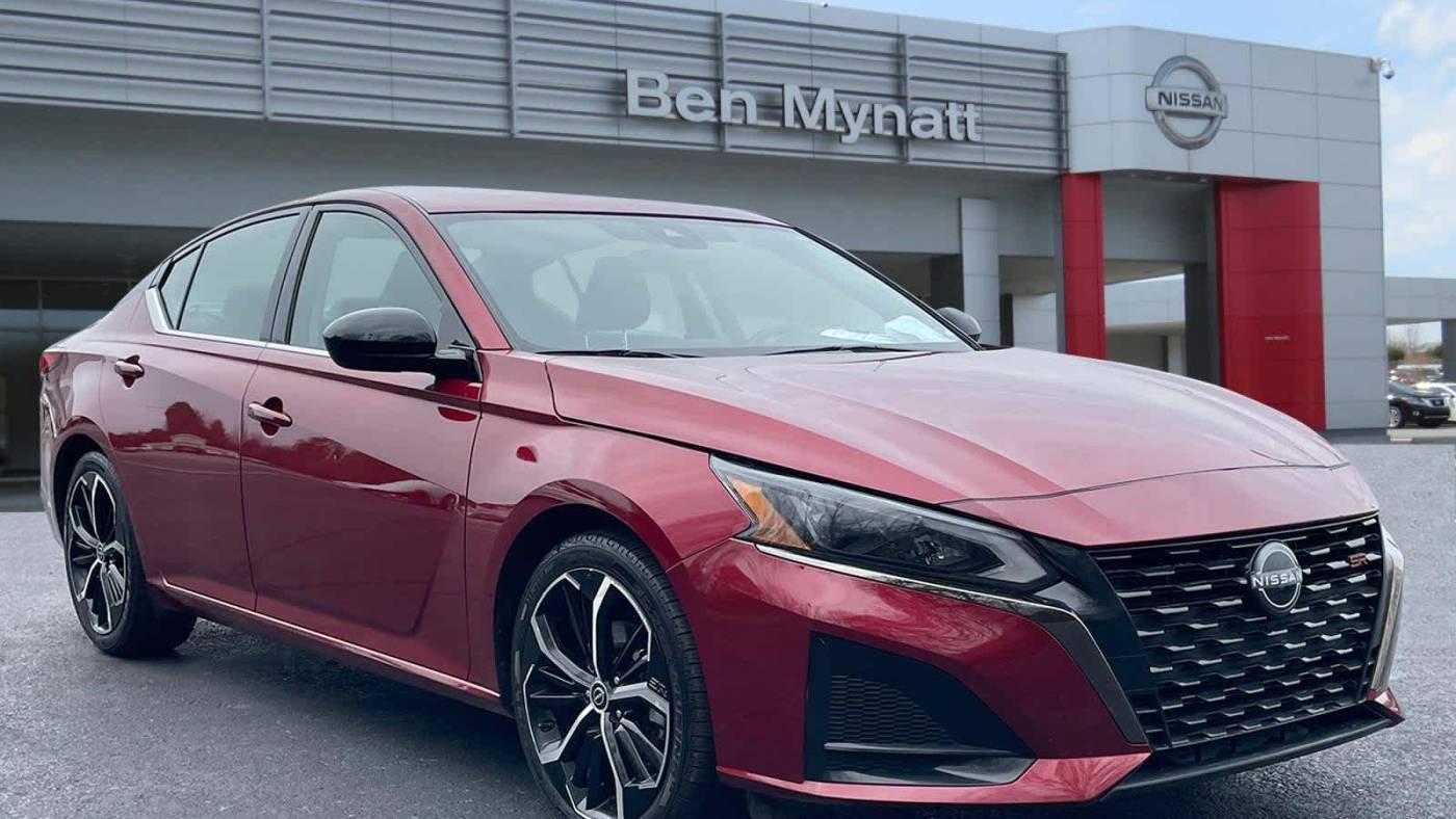 2023 Nissan Altima SR — Sedan — 54,931 mi — Salisbury, NC
