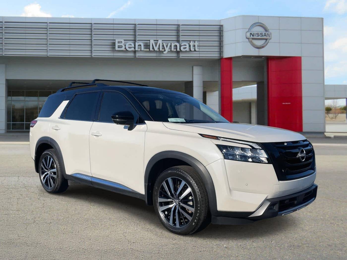 2024 Nissan Pathfinder Platinum — SUV — 22,270 mi — Salisbury, NC