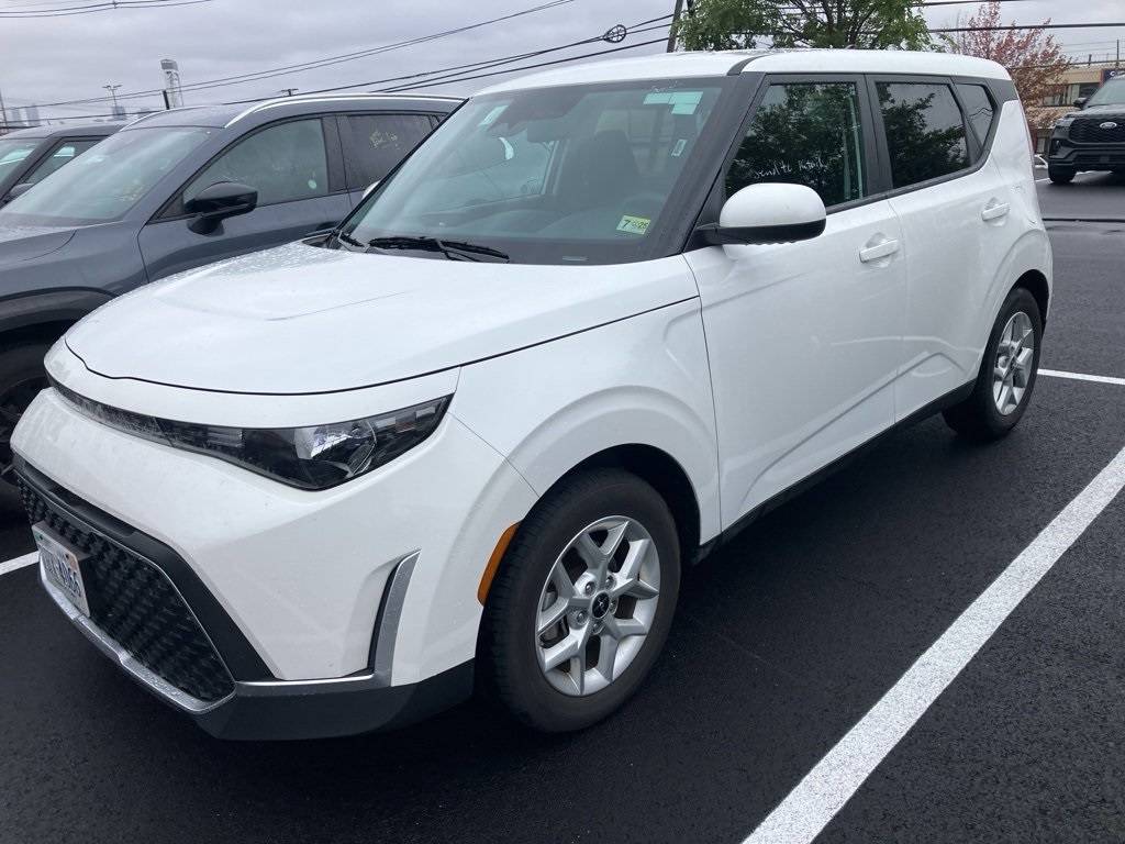2024 Kia Soul LX — Hatchback — 23,609 mi — Boston, MA