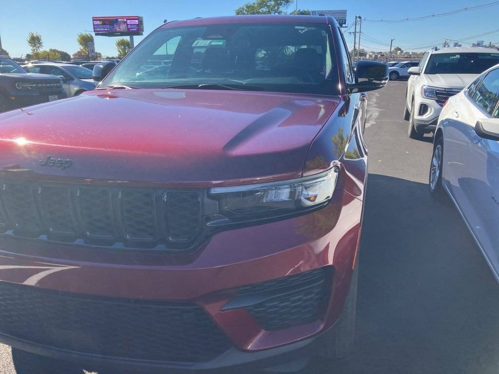 2024 Jeep Grand Cherokee Altitude — SUV — 29,815 mi — Boston, MA