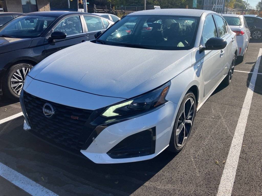 2025 Nissan Altima SR — Sedan — 21,467 mi — Boston, MA