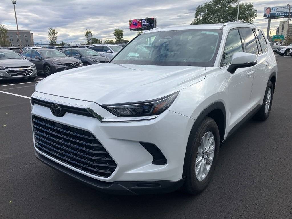 2025 Toyota Grand Highlander XLE — SUV — 21,482 mi — Boston, MA