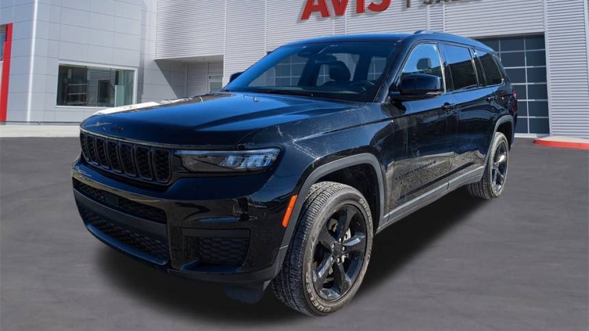 2023 Jeep Grand Cherokee Altitude — SUV — 45,618 mi — Boston, MA