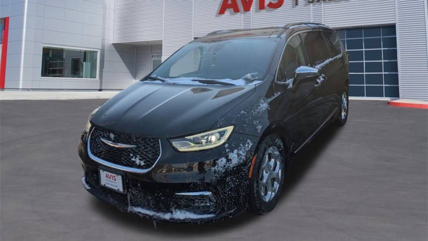 2022 Chrysler Pacifica Limited — Minivan — 54,610 mi — Boston, MA