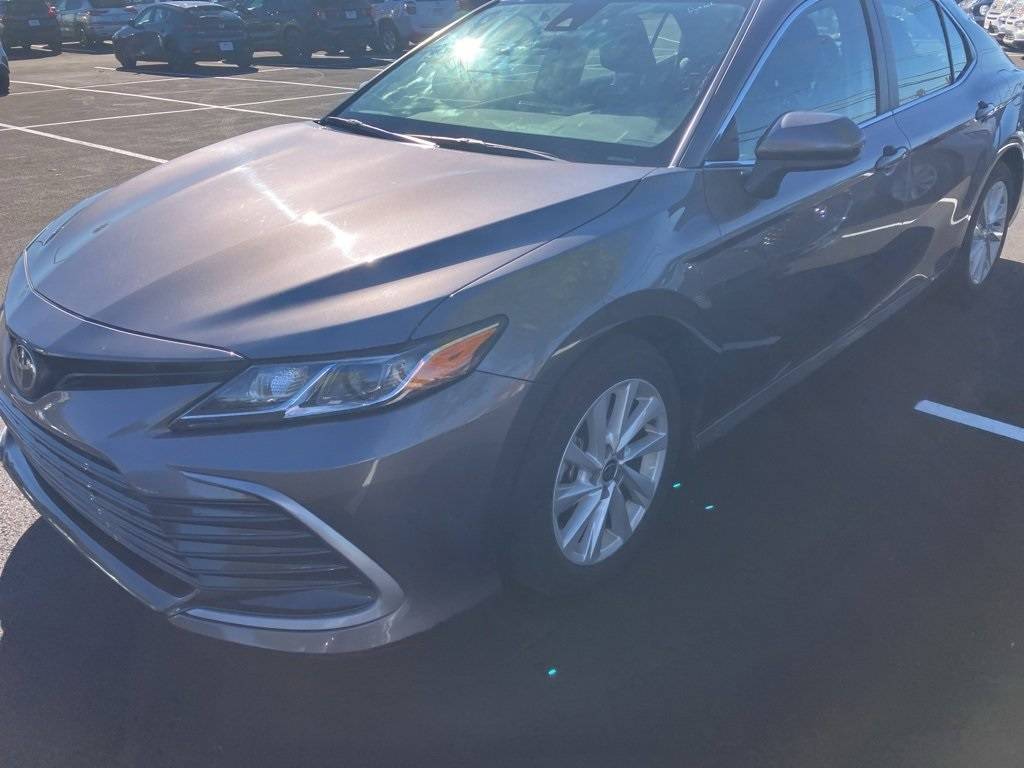 2024 Toyota Camry LE — Sedan — 32,965 mi — Boston, MA