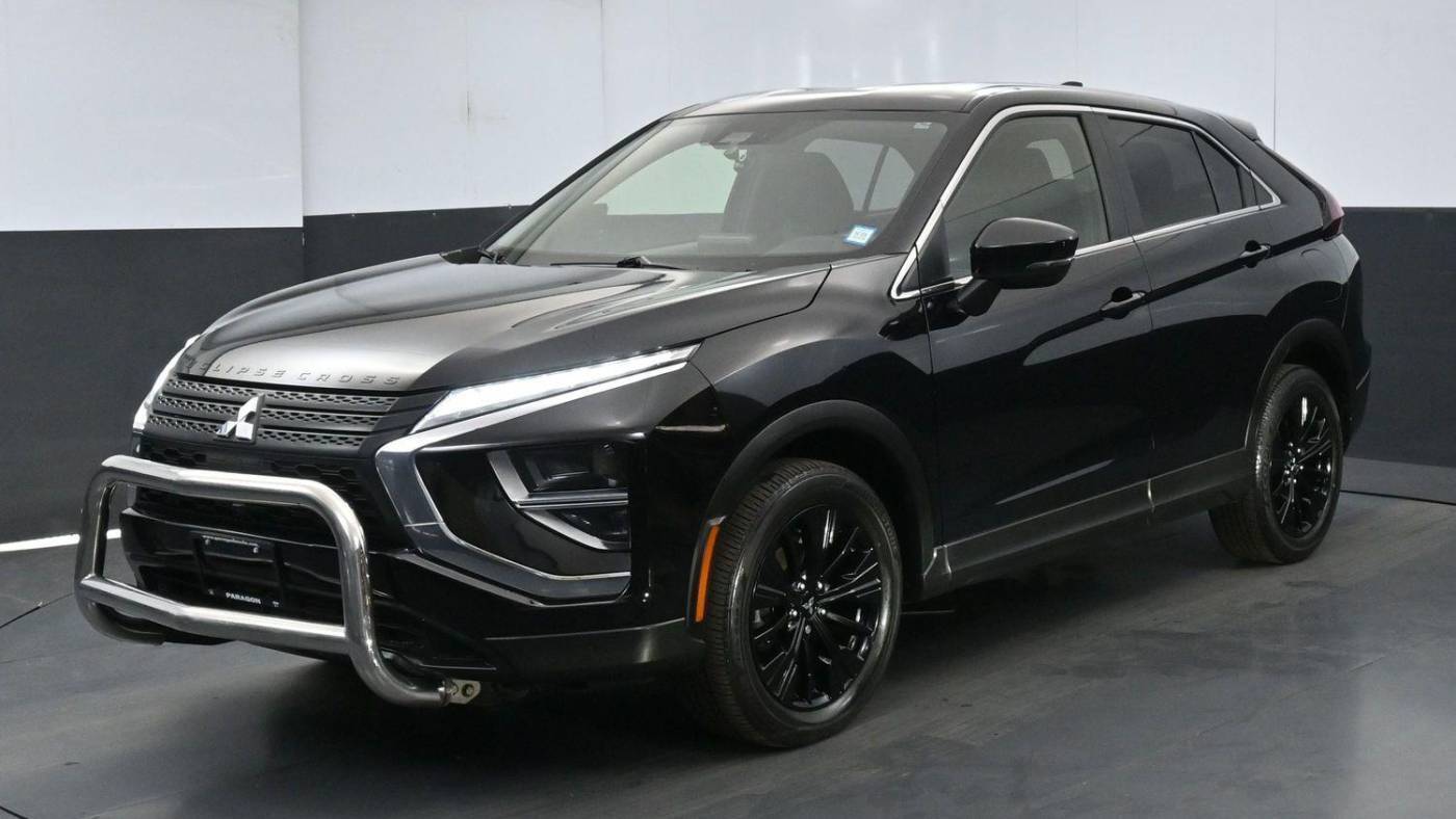 2022 Mitsubishi Eclipse Cross LE — SUV — 18,508 mi — Woodside, NY