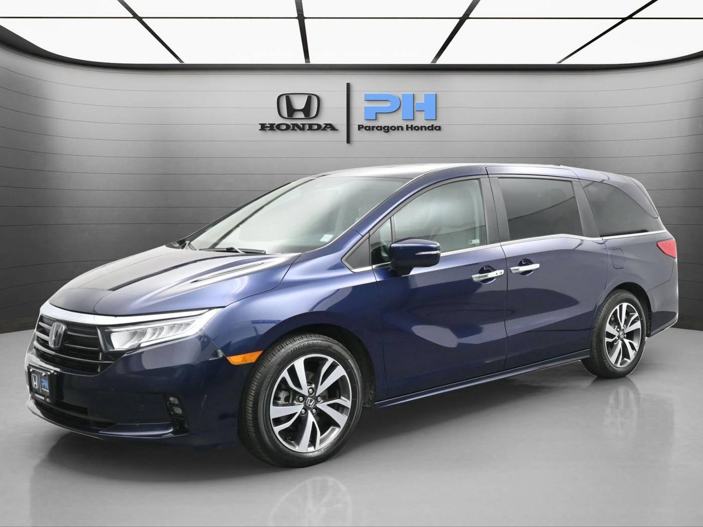 2023 Honda Odyssey Touring — Minivan — 29,802 mi — Woodside, NY