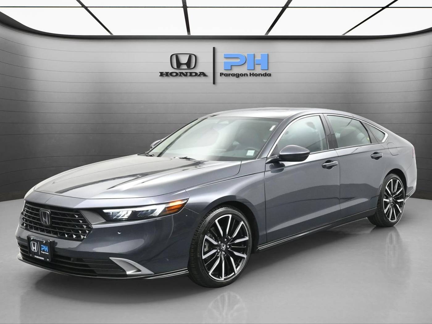 2025 Honda Accord Hybrid Touring — Sedan — 1,175 mi — Woodside, NY