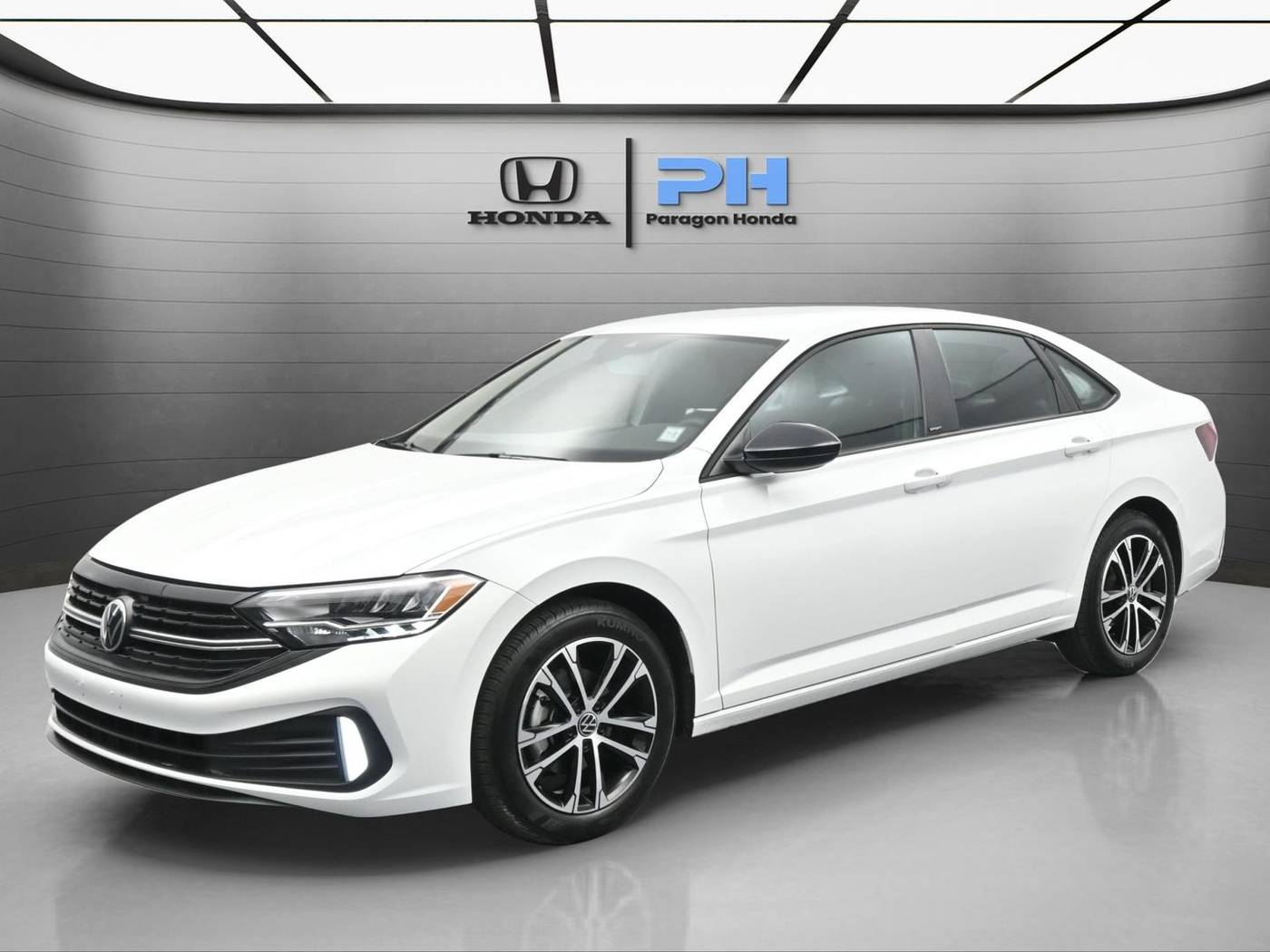 2024 Volkswagen Jetta Sport — Sedan — 15,604 mi — Woodside, NY