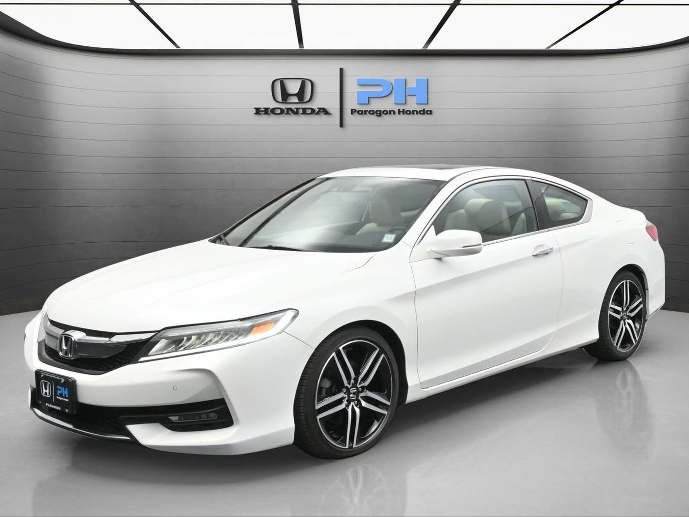 2017 Honda Accord Touring — Coupe — 81,446 mi — Woodside, NY