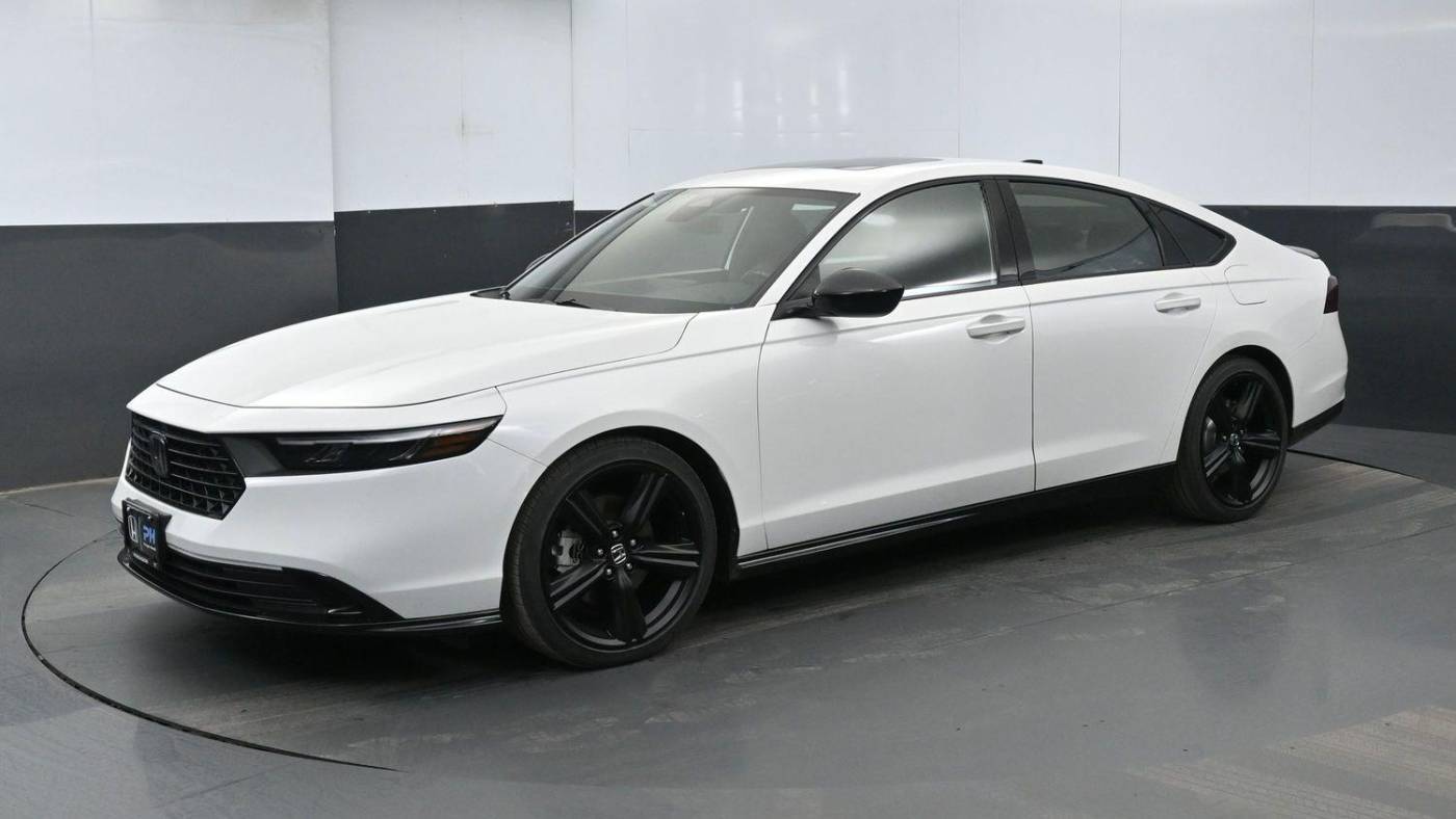 2023 Honda Accord Hybrid Sport-L — Sedan — 33,756 mi — Woodside, NY