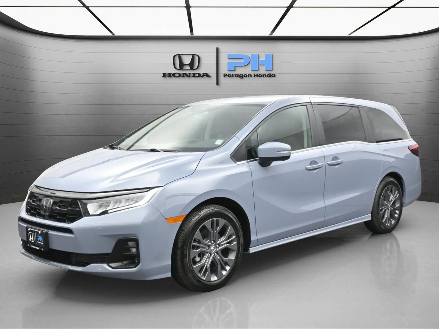2025 Honda Odyssey Touring — Minivan — 1,407 mi — Woodside, NY