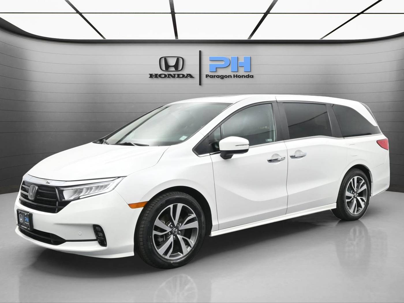 2023 Honda Odyssey Touring — Minivan — 52,530 mi — Woodside, NY