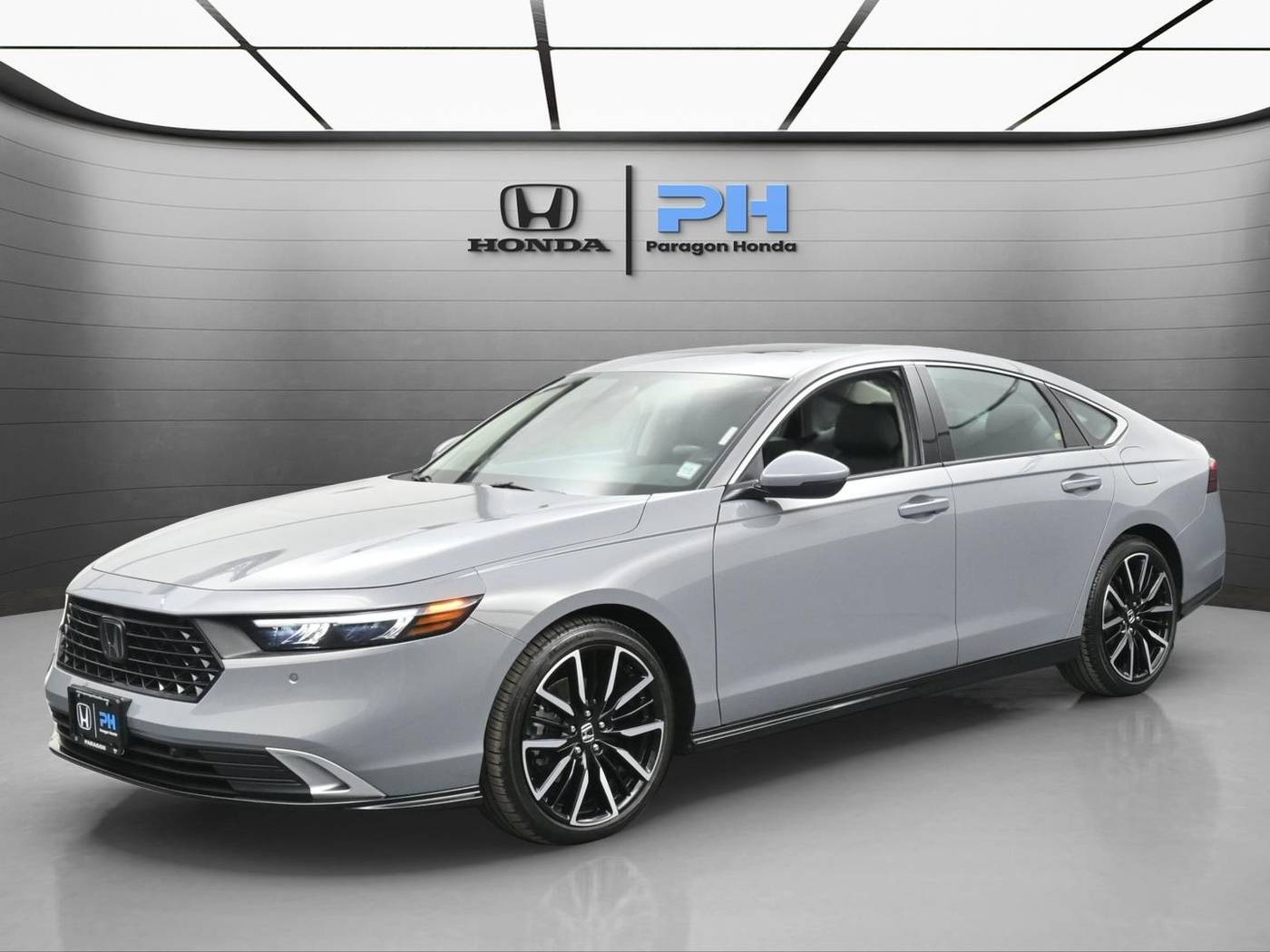 2024 Honda Accord Hybrid Touring — Sedan — 4,451 mi — Woodside, NY