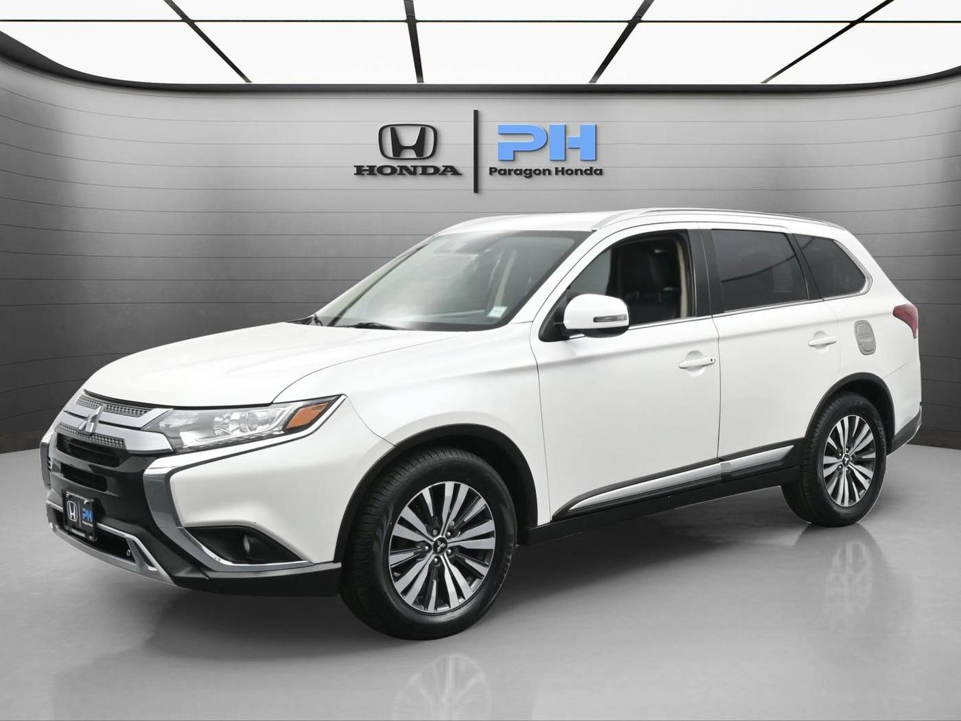 2020 Mitsubishi Outlander SEL — SUV — 24,814 mi — Woodside, NY