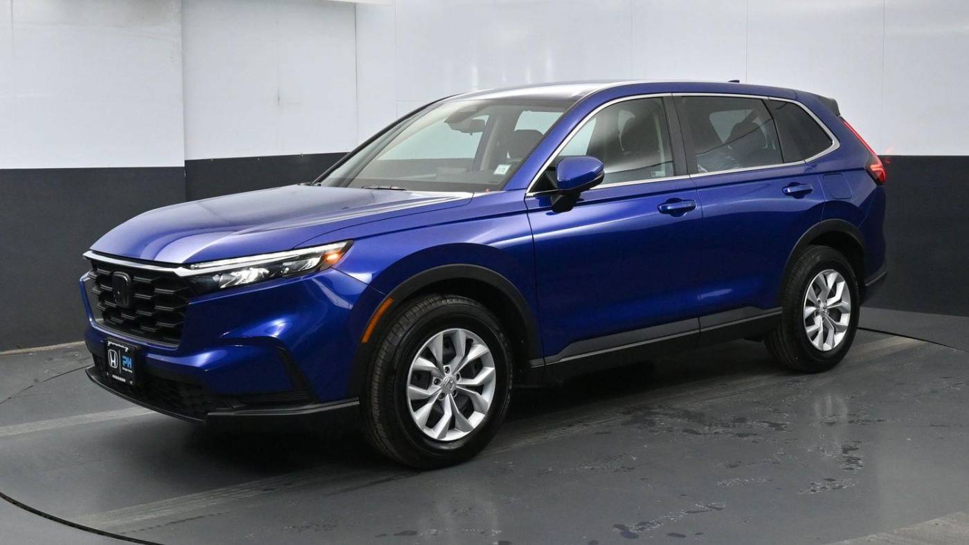 2023 Honda CR-V LX — SUV — 5,610 mi — Woodside, NY