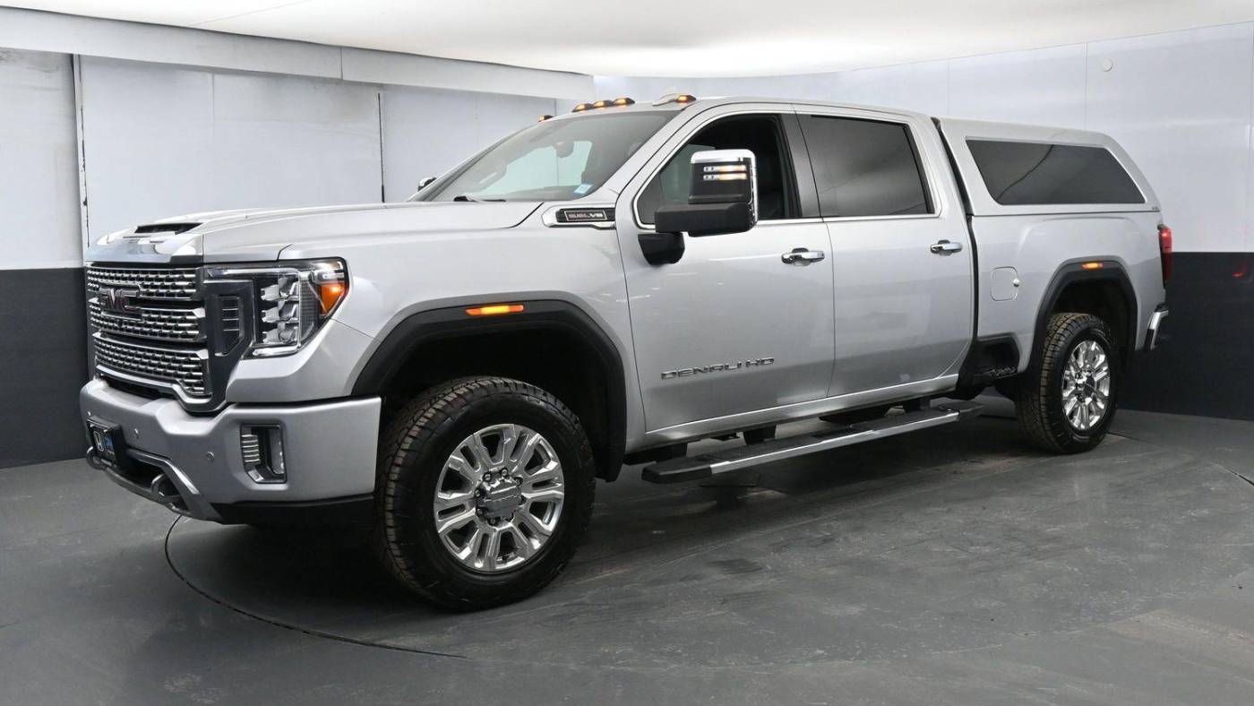 2020 GMC Sierra 2500HD Denali — Pickup Truck — 63,499 mi — Woodside, NY