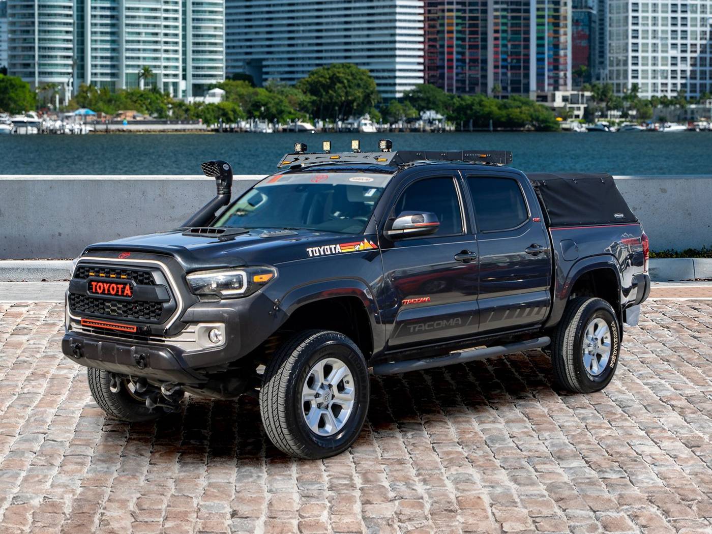 2019 Toyota Tacoma SR — Pickup Truck — 89,407 mi — Miami, FL