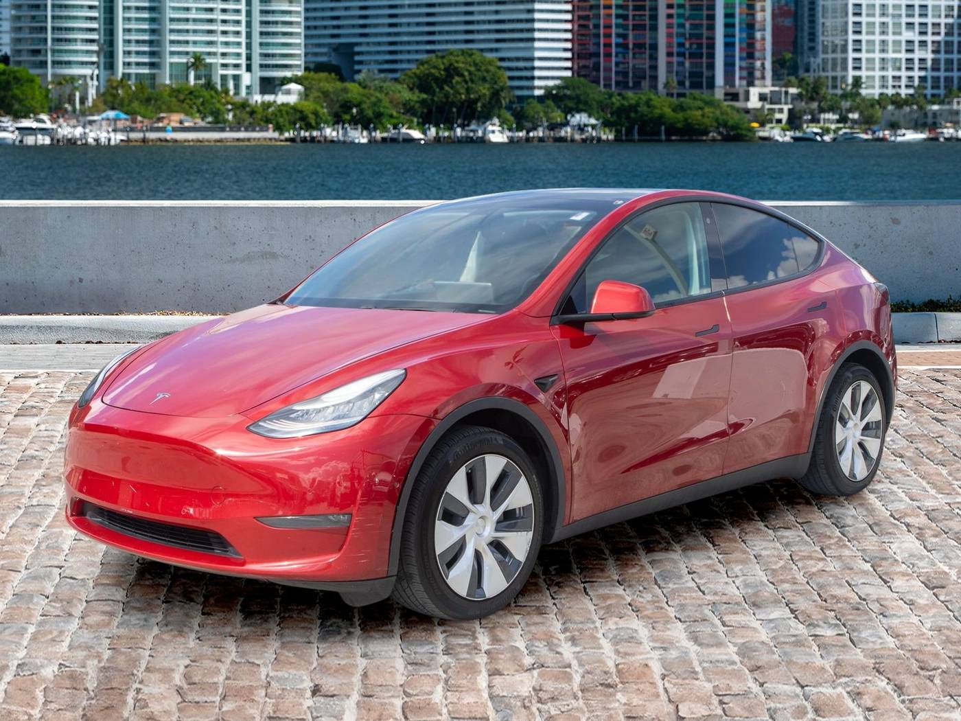 2020 Tesla Model Y Long Range — SUV — 76,601 mi — Miami, FL