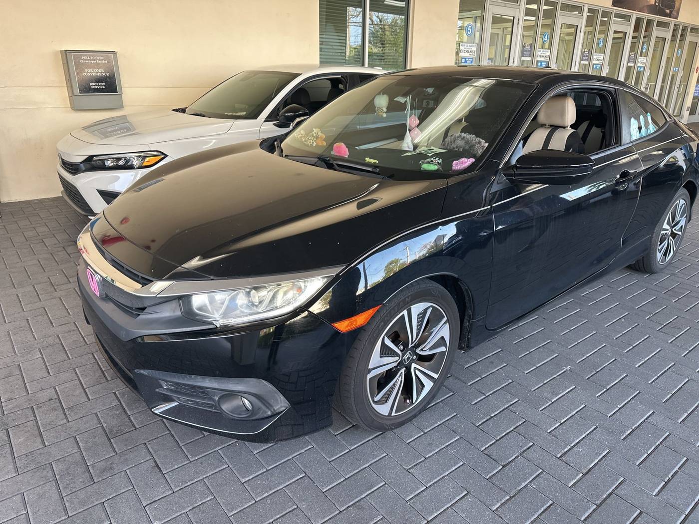 2018 Honda Civic EX-T — Coupe — 81,370 mi — Miami, FL