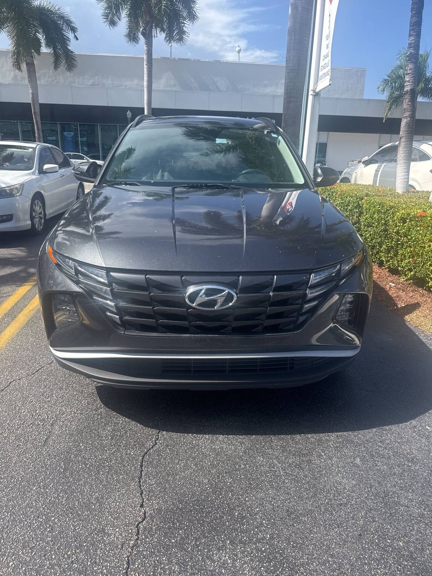 2023 Hyundai Tucson SEL — SUV — 35,890 mi — Miami, FL